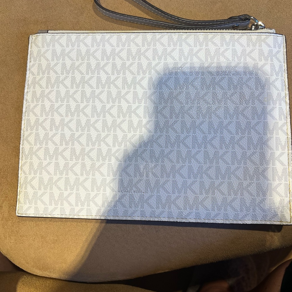 Michael Kors Gray, White and Hot Pink Graphic Large Wristlet - Picture 2 of 3